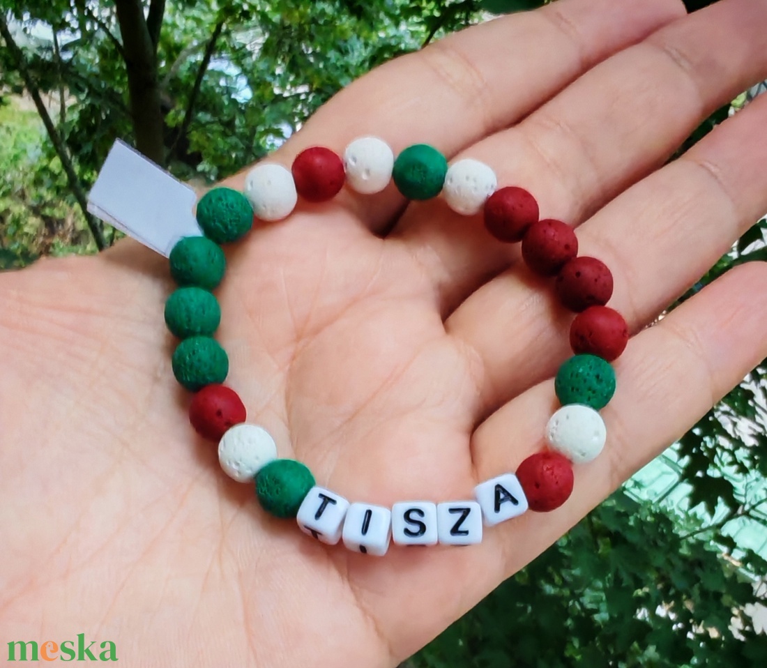 Színezett lávaköves karkötő, Tisza felirattal 16cm - ékszer - karkötő - ásványkarkötő - Meska.hu Színezett lávaköves karkötő, Tisza felirattal 16cm - ékszer - karkötő - ásványkarkötő - Meska.hu