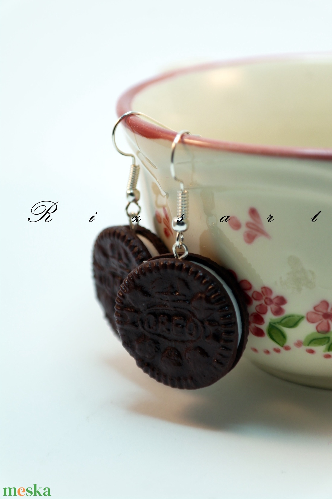 Oreo keksz fülbevaló - ékszer - fülbevaló - lógó fülbevaló - Meska.hu Oreo keksz fülbevaló - ékszer - fülbevaló - lógó fülbevaló - Meska.hu