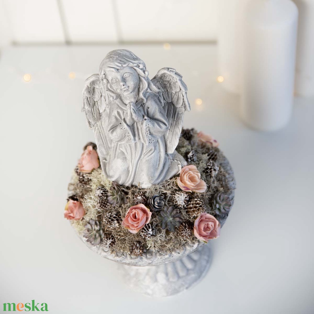 Angyalkás sírdísz kehely alakú kaspóban - otthon & életmód - vallás - temetkezési tárgy - sírdísz, kegyeleti dísz - Meska.hu Angyalkás sírdísz kehely alakú kaspóban - otthon & életmód - vallás - temetkezési tárgy - sírdísz, kegyeleti dísz - Meska.hu