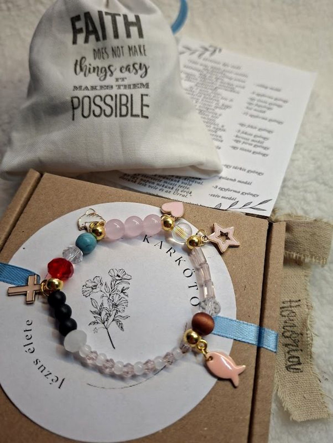 Jézus élete - keresztény történet karkötő-vrózsaszín-111 - ékszer - karkötő - bogyós karkötő - Meska.hu