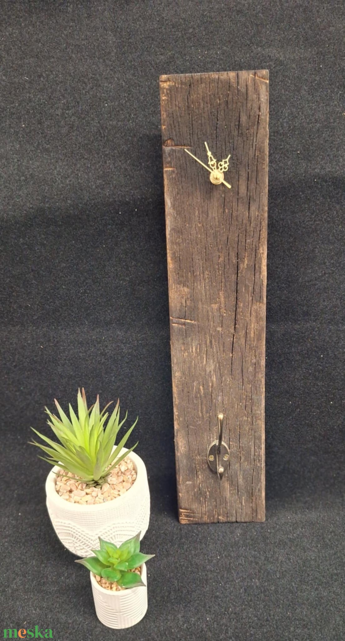 Rusztikus tölgy  Falióra , kis fogassal - otthon & életmód - dekoráció - fali és függő dekoráció - falióra & óra - Meska.hu Rusztikus tölgy  Falióra , kis fogassal - otthon & életmód - dekoráció - fali és függő dekoráció - falióra & óra - Meska.hu