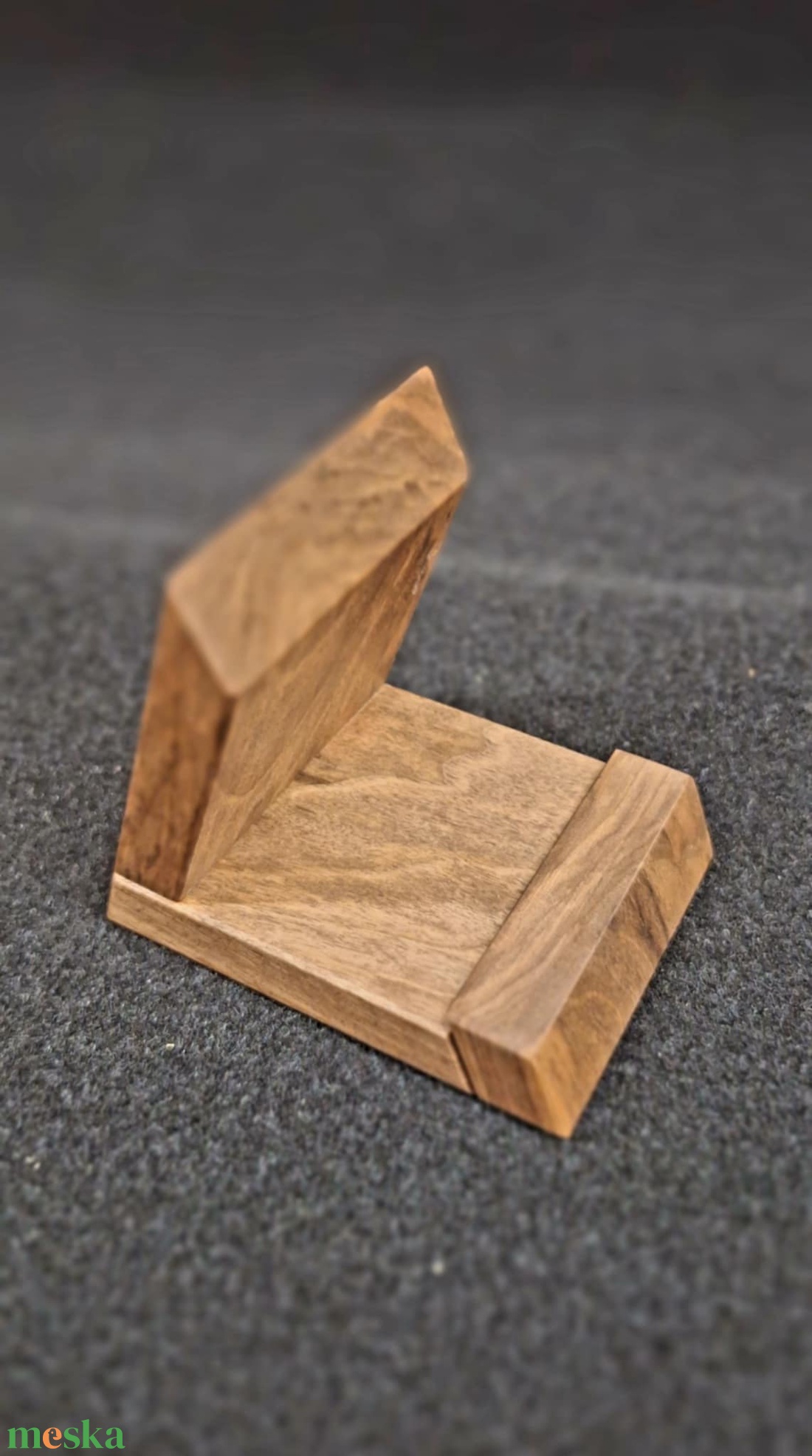 Diófa telefontartó kicsi - táska & tok - pénztárca & más tok - telefontok - Meska.hu