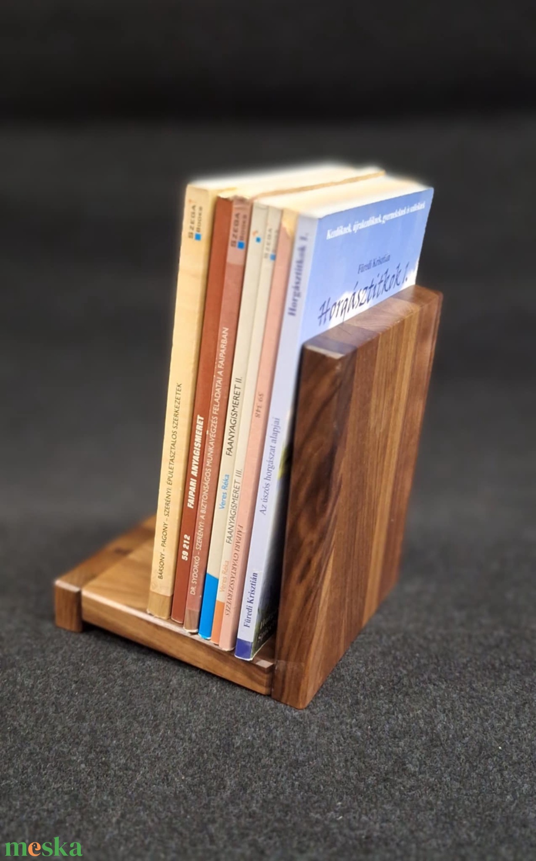 Diófa könyvtámasz  - otthon & életmód - dekoráció - asztal és polc dekoráció - könyvtámasz - Meska.hu
