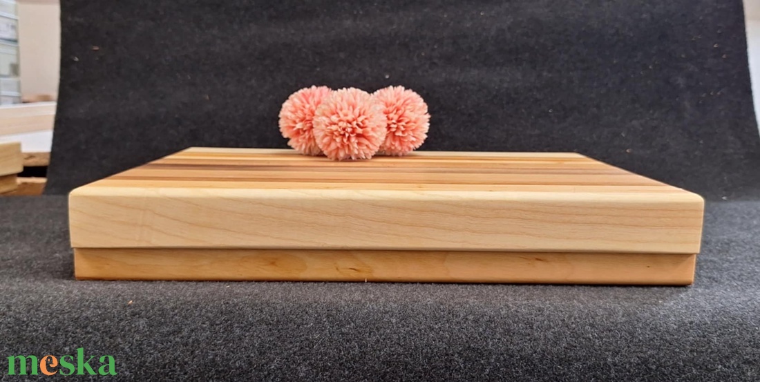 Sávos  vágódeszka  / világos vegyes (Nagy) - otthon & életmód - konyhafelszerelés, tálalás - sütés, főzés - vágódeszka - Meska.hu