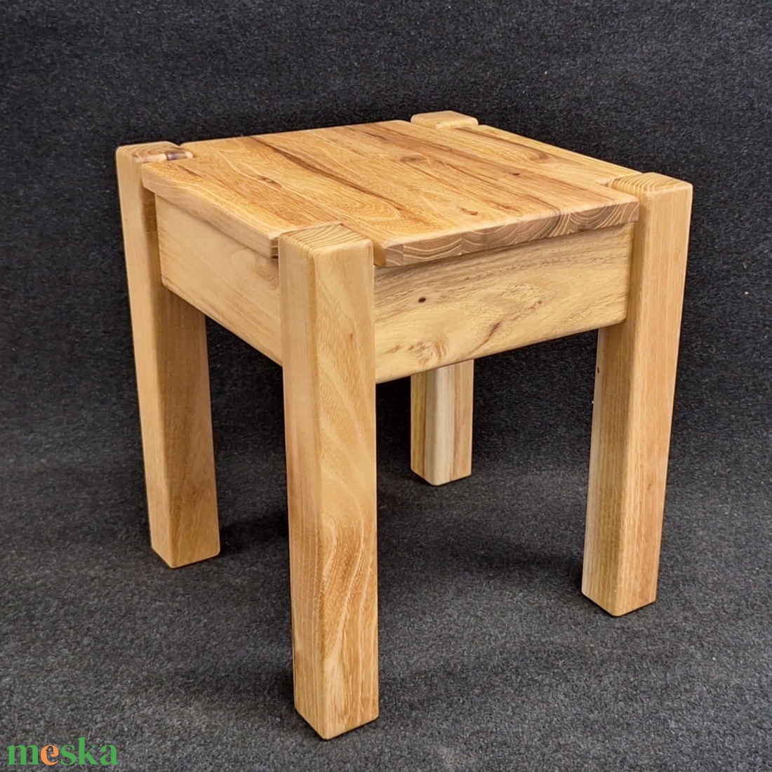 Rusztikus Akác kisszék  - baba - mama - babaszobabútor - gyerek szék, sámli - Meska.hu