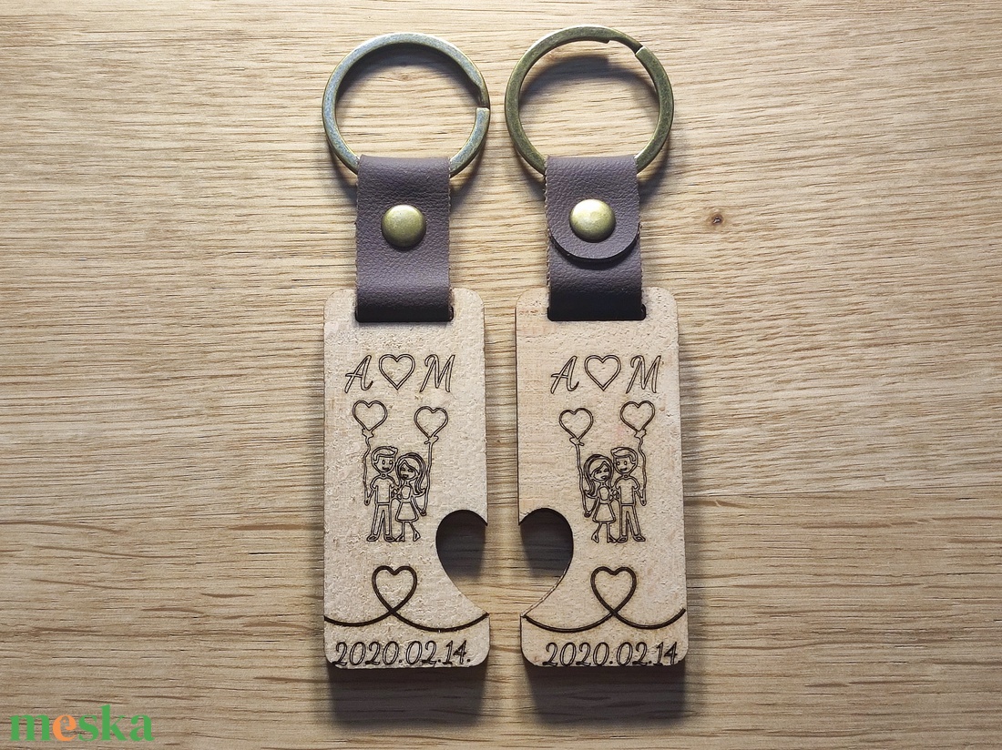 Páros fa kulcstartó Valentin-napra - Személyre szabott ajándék névvel és dátummal - Bükkfa kulcstartó  - táska & tok - kulcstartó & táskadísz - kulcstartó - Meska.hu