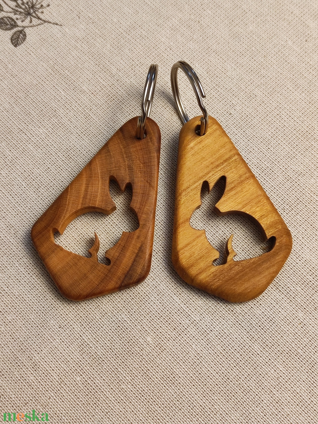 Húsvéti Nyuszi Fa Kulcstartó � Prémium Gyümölcsfa Locsolóajándék - táska & tok - kulcstartó & táskadísz - kulcstartó - Meska.hu