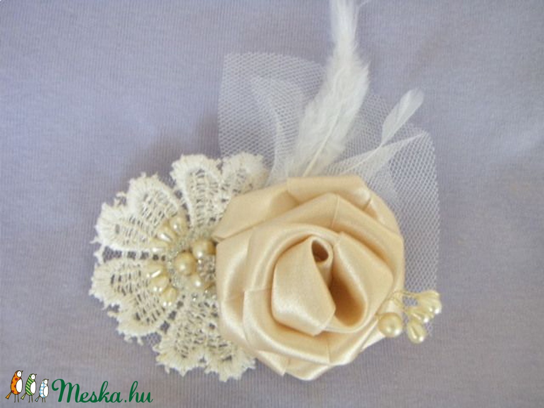 Krém színű hajdísz by Made in Spirit - - Meska.hu Krém színű hajdísz by Made in Spirit - - Meska.hu