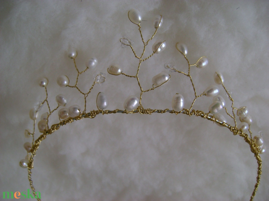 Menyasszonyi vagy alkalmi tiara, hajdísz by Made in Spirit - - Meska.hu Menyasszonyi vagy alkalmi tiara, hajdísz by Made in Spirit - - Meska.hu