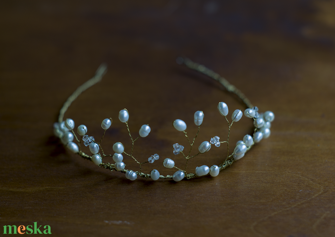 Menyasszonyi vagy alkalmi tiara, hajdísz by Made in Spirit - - Meska.hu Menyasszonyi vagy alkalmi tiara, hajdísz by Made in Spirit - - Meska.hu