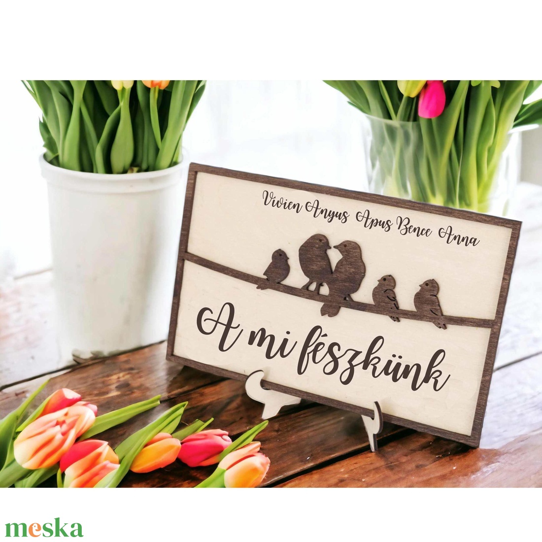 Személyre szabható Madácsalád tábla nevekkel - Ajándék Édesanyáknak, Nagyszülőknek Karácsonyra, születésnapra - otthon & életmód - dekoráció - asztal és polc dekoráció - asztaldísz - Meska.hu