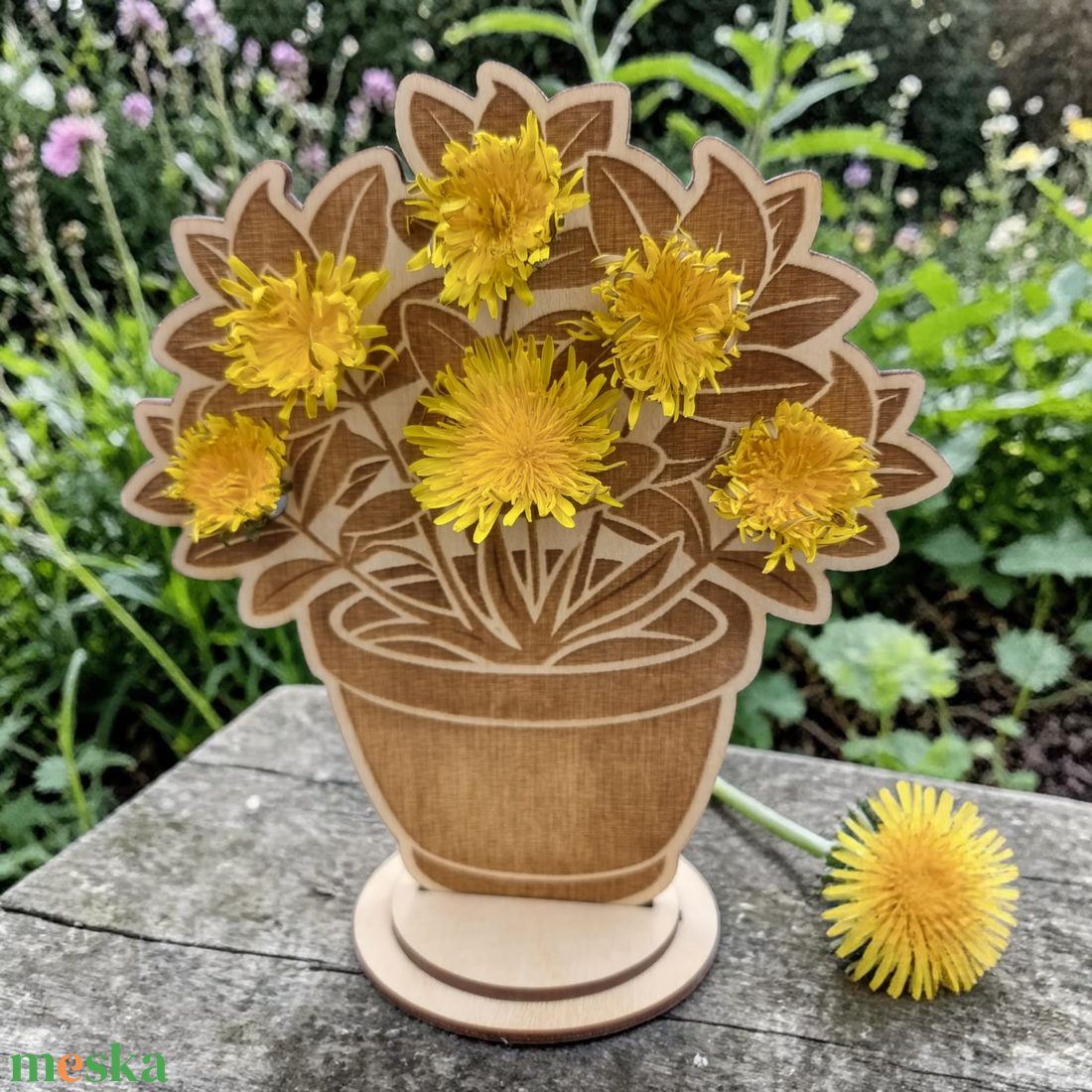 Fa virágtartó dekor � egyedi gravírozott virágcserép, saját virágokhoz, anyák napi ajándék, természet ihlette ajándék - otthon & életmód - dekoráció - kép & falikép - fából készült kép - Meska.hu