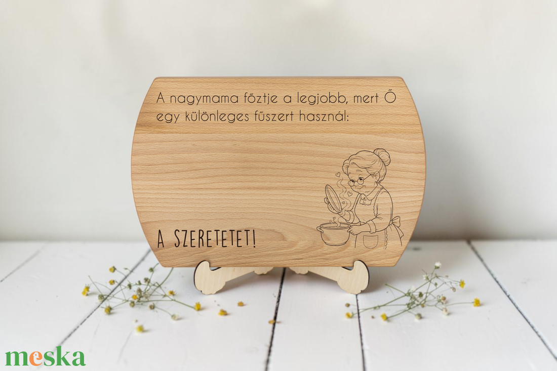 Nagymamás gravírozott vágódeszka, szeretetteljes ajándék nagyinak - otthon & életmód - konyhafelszerelés, tálalás - sütés, főzés - vágódeszka - Meska.hu