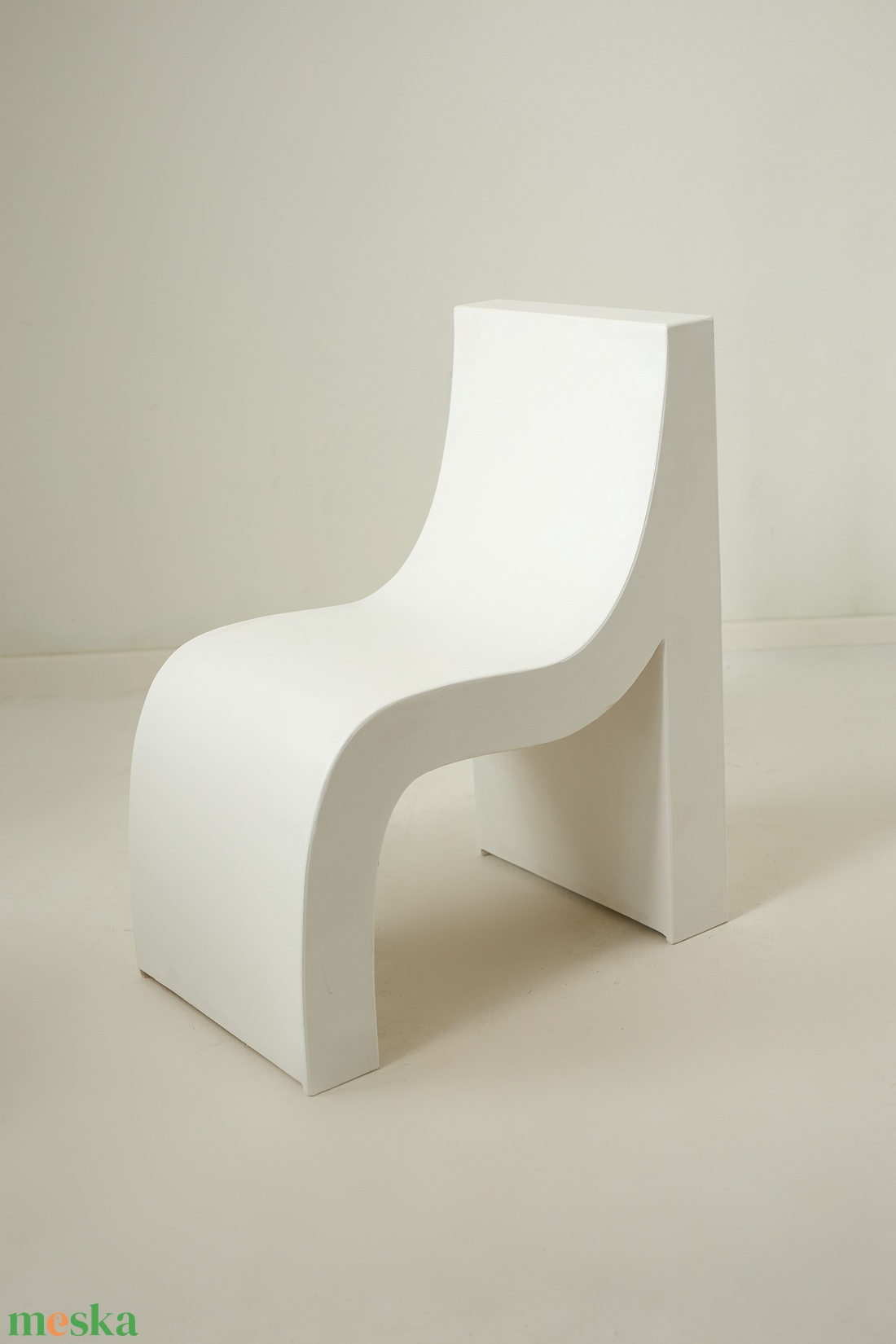 Robson finds íves szék fotókellék - művészet - fotográfia - portré - Meska.hu