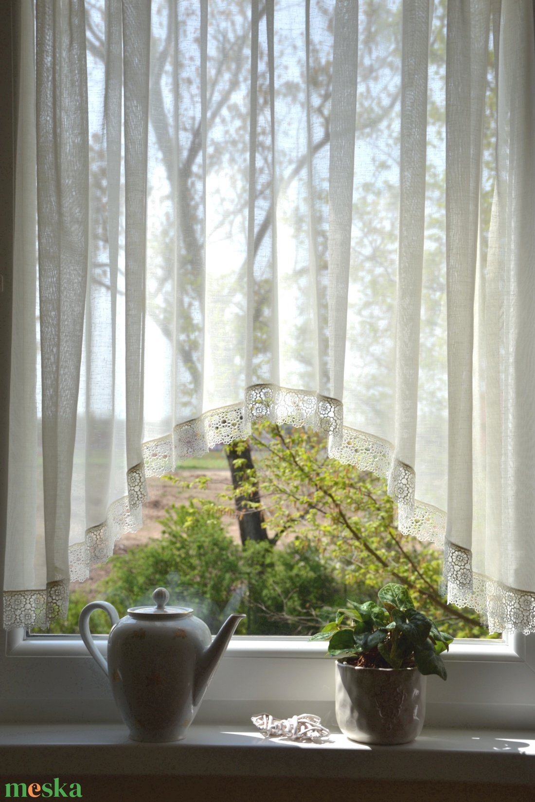 Panoráma függöny finom krém színű csipkével kis ablakra - otthon & lakás - lakástextil - függöny és kiegészítő - függöny - Meska.hu