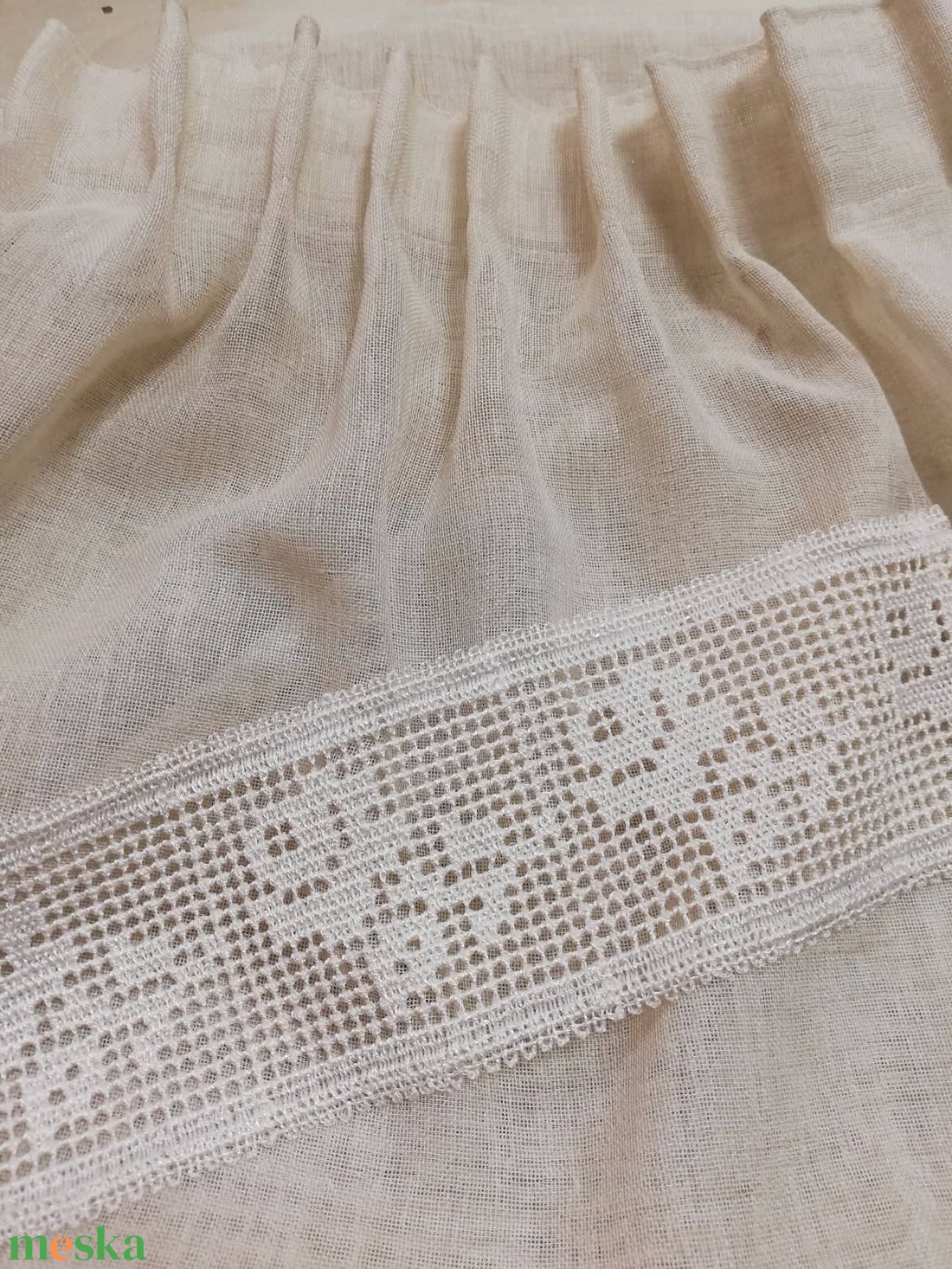 Kétoldalra kiköthető lenes hatású konyhai függöny csipke kikötővel, vintage stílusú függöny - otthon & életmód - lakástextil - függöny és kiegészítő - függöny - Meska.hu Kétoldalra kiköthető lenes hatású konyhai függöny csipke kikötővel, vintage stílusú függöny - otthon & életmód - lakástextil - függöny és kiegészítő - függöny - Meska.hu