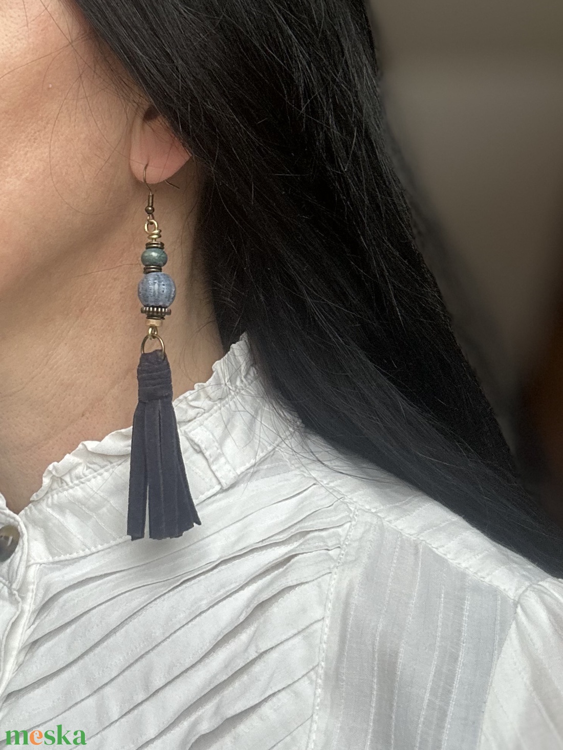 Asszimertikus opál fülbevaló - ékszer - fülbevaló - lógós kerek fülbevaló - Meska.hu