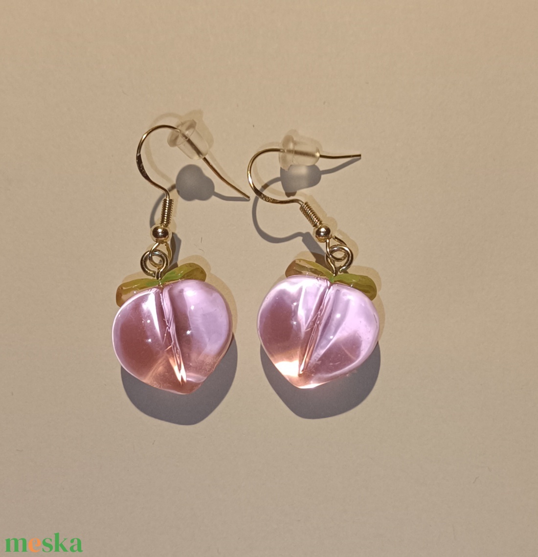 Barack fülbevaló, ezüstözött  - ékszer - fülbevaló - lógó fülbevaló - Meska.hu