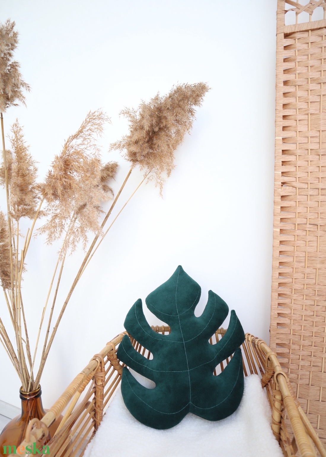 Monstera pálmalevél formájú párna - otthon & életmód - lakástextil - párna & párnahuzat - Meska.hu Monstera pálmalevél formájú párna - otthon & életmód - lakástextil - párna & párnahuzat - Meska.hu