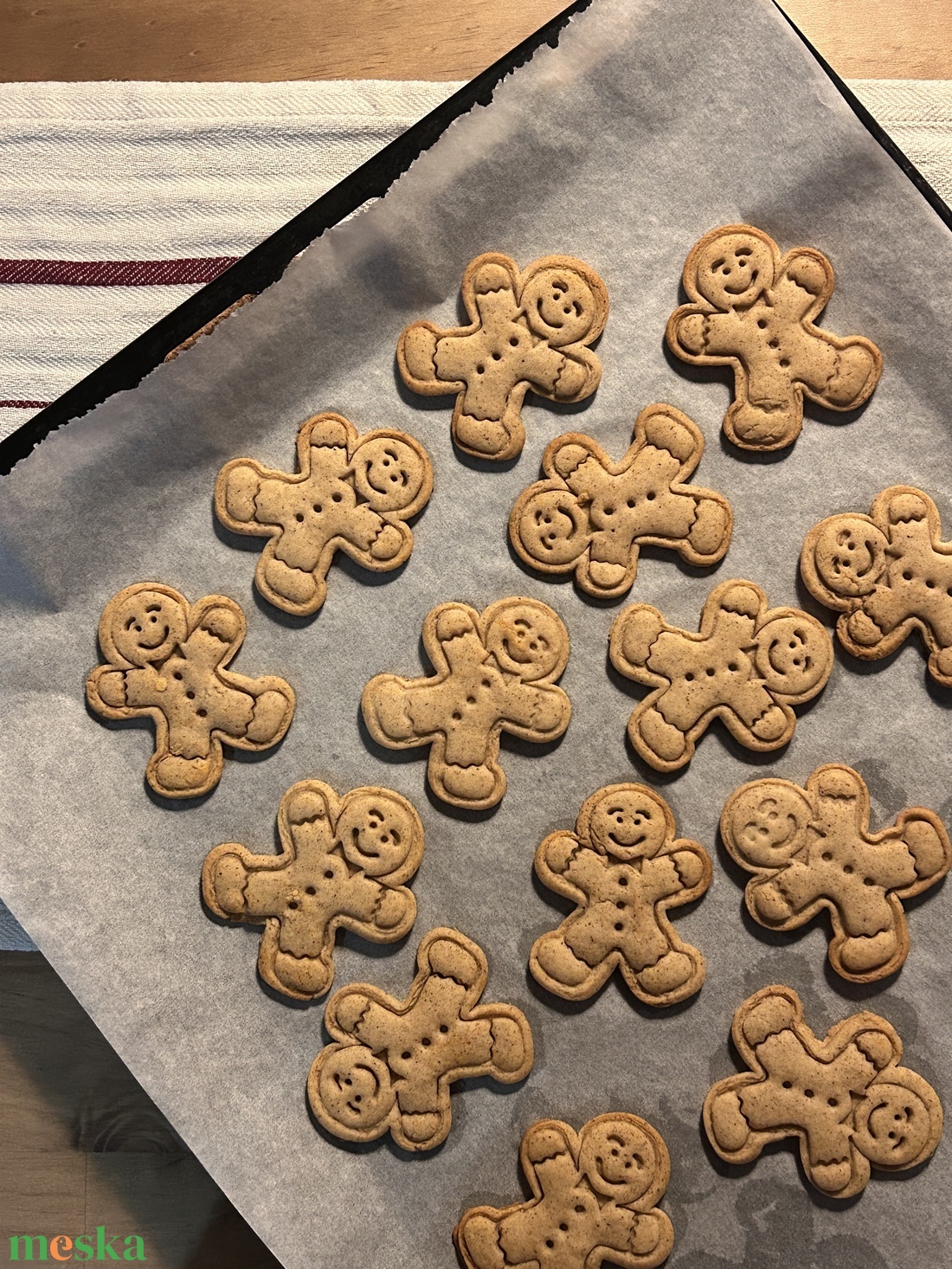 Karácsonyi Mézeskalácsember formájú sütikiszúró  - karácsony - karácsonyi sütés-főzés - Meska.hu