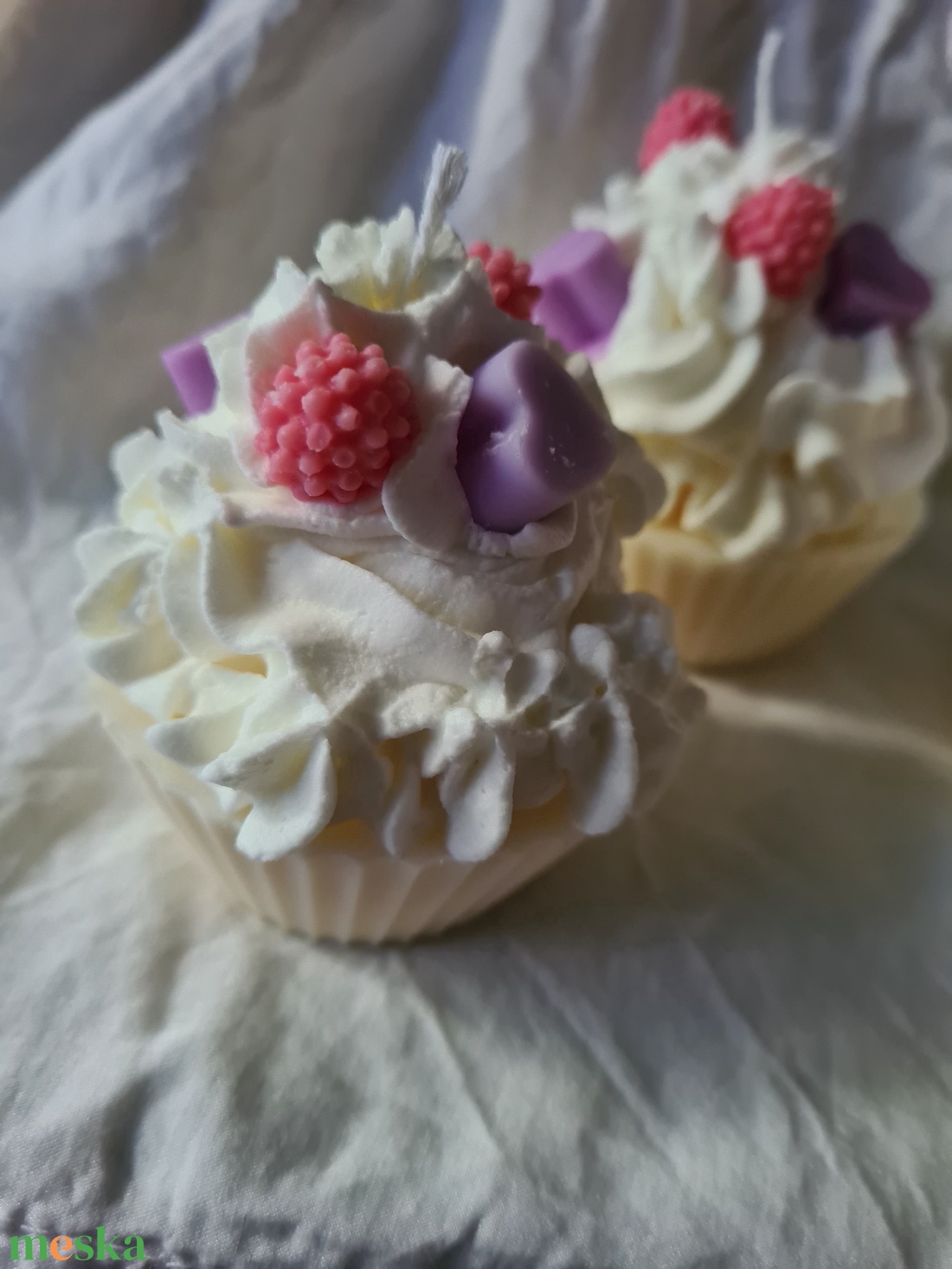 Áfonyás-vaníliás muffin gyertya - otthon & életmód - gyertya, illat, aroma - gyertya - Meska.hu Áfonyás-vaníliás muffin gyertya - otthon & életmód - gyertya, illat, aroma - gyertya - Meska.hu