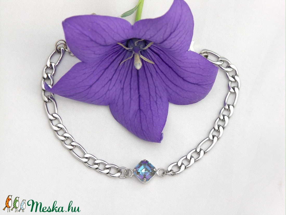 Swarovski kristályos ezüst színű karkötő új kristály kollekcióból - ékszer - karkötő - lánc karkötő - Meska.hu Swarovski kristályos ezüst színű karkötő új kristály kollekcióból - ékszer - karkötő - lánc karkötő - Meska.hu