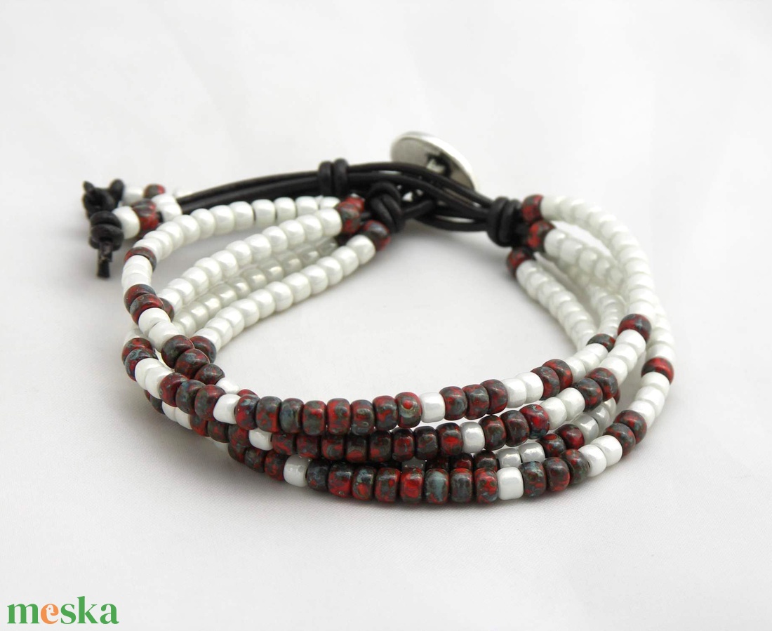 Tibeti ezüst gombbal záródó, bőrszálra fűzött sokgyöngyös, négysoros karkötő - Életfa sorozat - White Pepper - ékszer - karkötő - gyöngyös karkötő - Meska.hu Tibeti ezüst gombbal záródó, bőrszálra fűzött sokgyöngyös, négysoros karkötő - Életfa sorozat - White Pepper - ékszer - karkötő - gyöngyös karkötő - Meska.hu