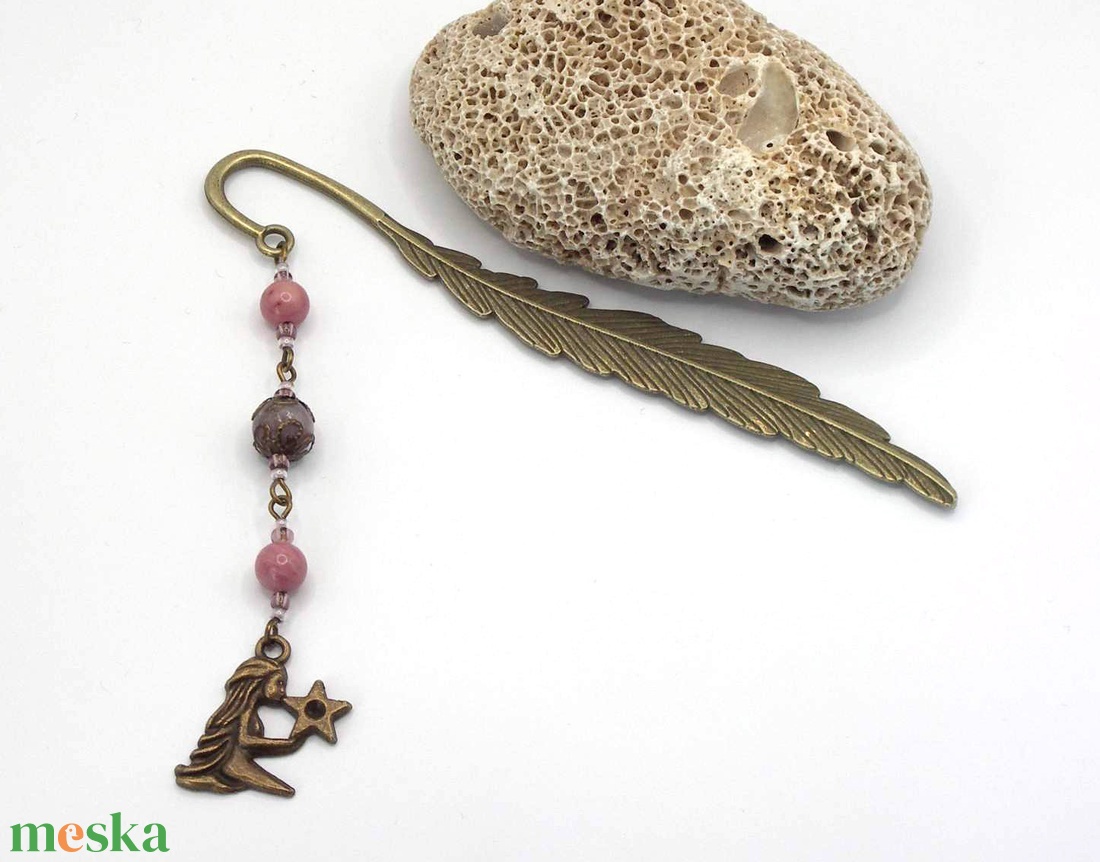 Antik bronz, toll alakú könyvjelző rodokrozit és lila aventurin ásványgyöngyökkel, horoszkópos függővel-Szűz (+dobozka) - könyv & zene - könyvjelző - Meska.hu Antik bronz, toll alakú könyvjelző rodokrozit és lila aventurin ásványgyöngyökkel, horoszkópos függővel-Szűz (+dobozka) - könyv & zene - könyvjelző - Meska.hu