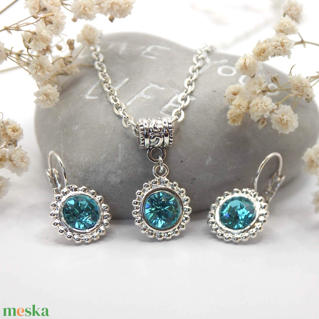 Tengerkék színű Swarovski kristályos nyaklánc és fülbevaló szett - Aquamaris - ékszer - fülbevaló - lógós kerek fülbevaló - Meska.hu
