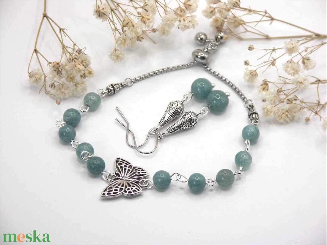 Aquamarine ásványgyöngyökből készült állítható méretű karkötő és fülbevaló szett - Aqua Papilio - ékszer - ékszerszett - Meska.hu