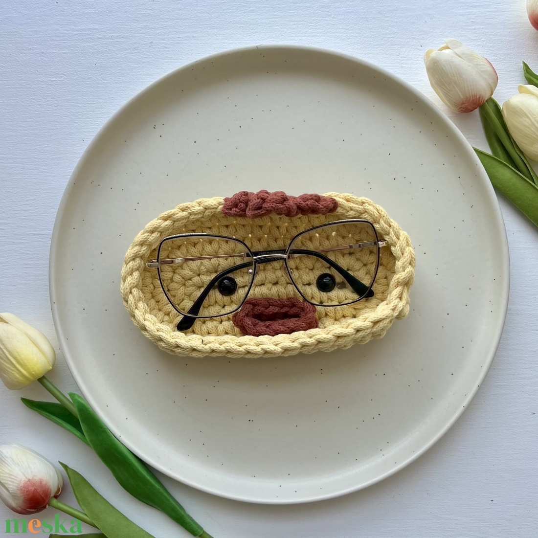 Horgolt csibés szemüvegtartó - táska & tok - pénztárca & más tok - szemüvegtok - Meska.hu Horgolt csibés szemüvegtartó - táska & tok - pénztárca & más tok - szemüvegtok - Meska.hu