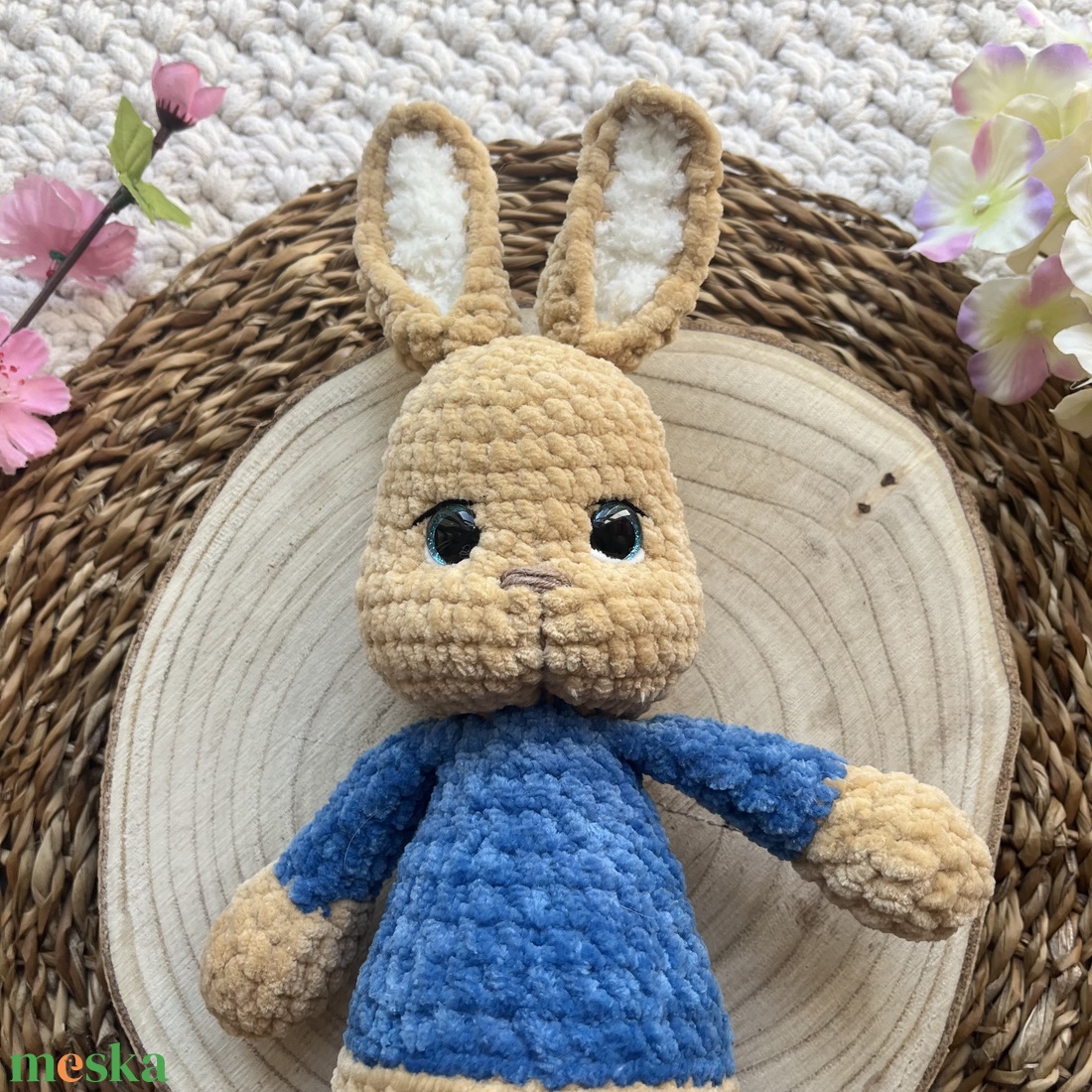 Horgolt plüss nyuszi - játék & sport - plüssállat & játékfigura - nyuszi - Meska.hu