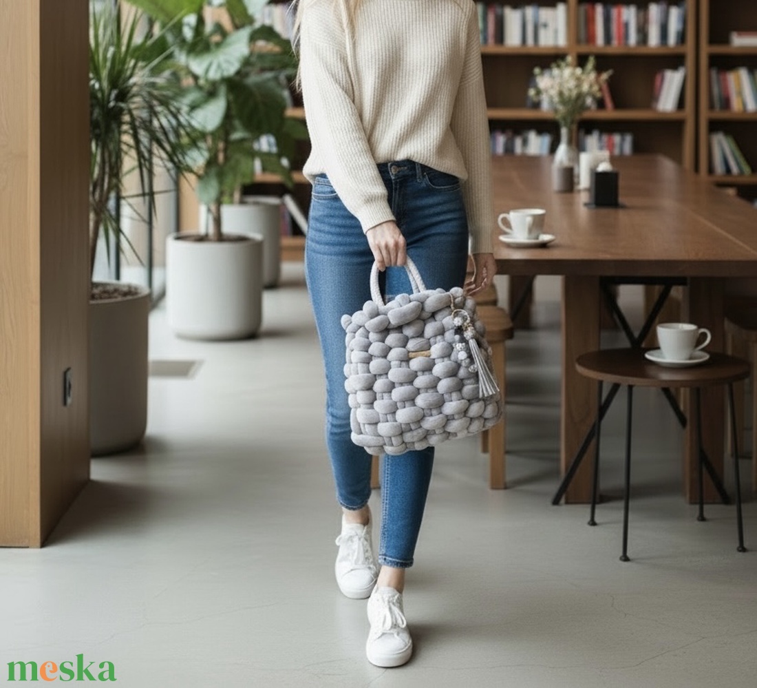 Roxanique Soft Cloud Fonott Kézitáska  - táska & tok - kézitáska & válltáska - alkalmi táska - Meska.hu