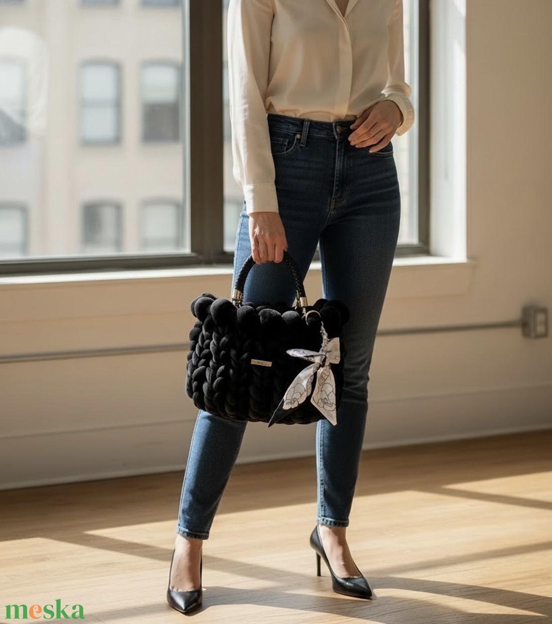 Roxanique Noir Velvet Fonott Kézitáska - táska & tok - kézitáska & válltáska - alkalmi táska - Meska.hu