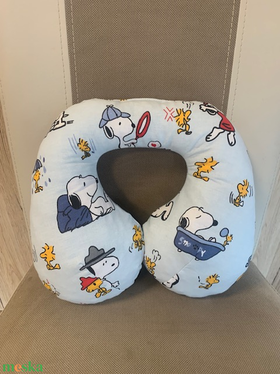 Snoopy - nyakpárna - Rendelésre- - otthon & életmód - lakástextil - párna & párnahuzat - Meska.hu Snoopy - nyakpárna - Rendelésre- - otthon & életmód - lakástextil - párna & párnahuzat - Meska.hu