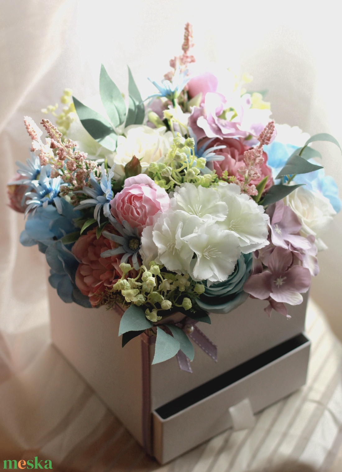 Virágbox, pénzátadó, esküvőre, születésnapra,  névnapra... - esküvő - emlék & ajándék - nászajándék - Meska.hu