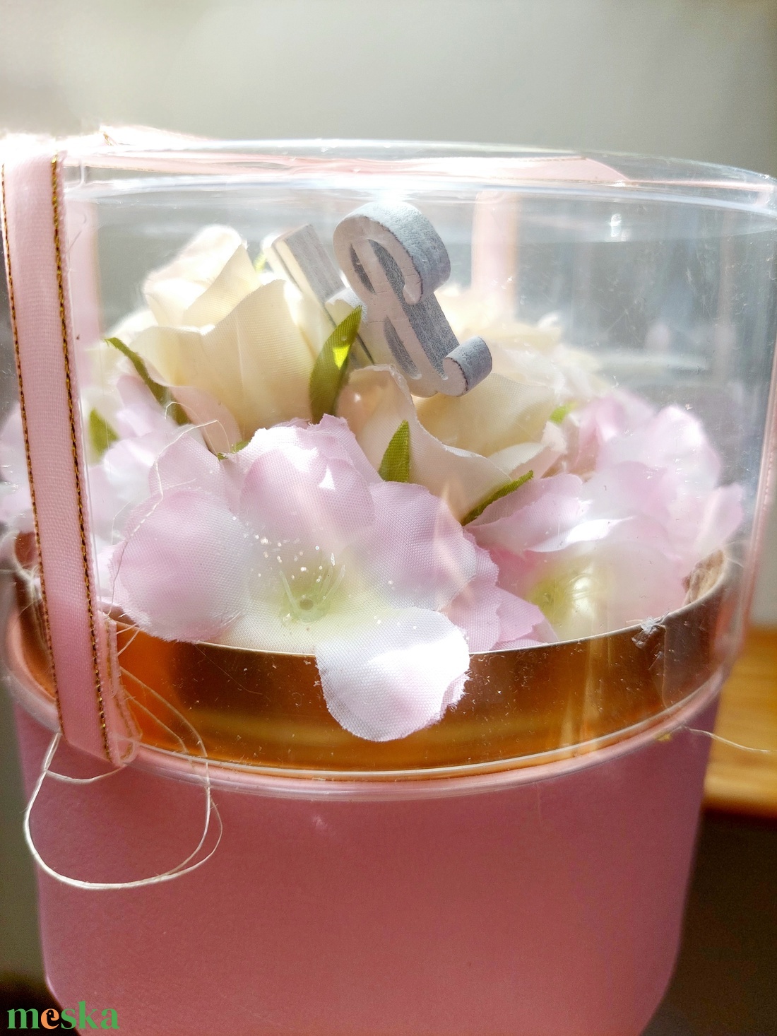 Ajándékötlet, ballagásra, anyák napjára, szüli-, vagy névnapra, szülőköszöntőnek búrás akril virágbox  - otthon & életmód - dekoráció - Meska.hu