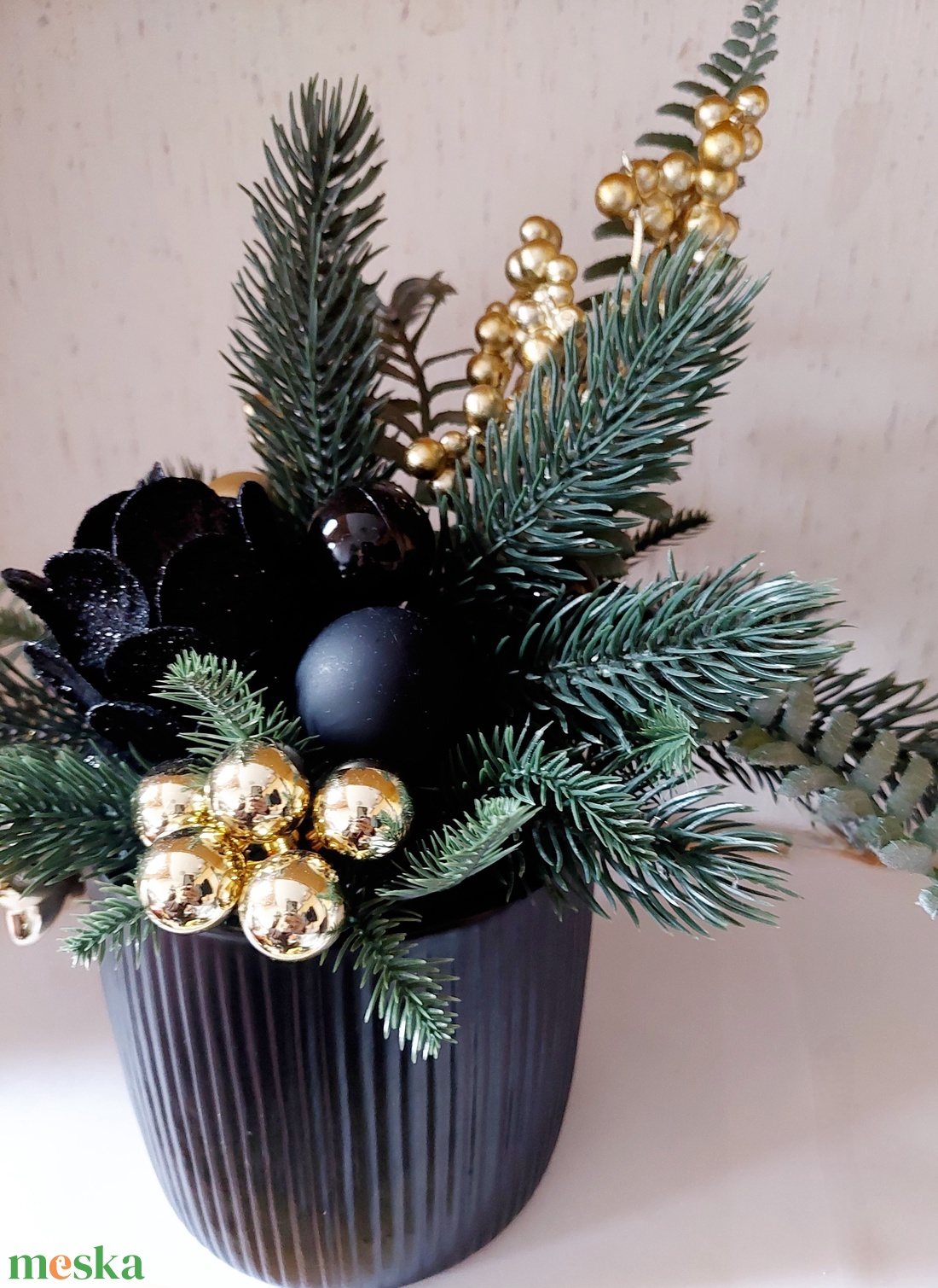Adventi, karácsonyi, modern asztaldísz, kandallódísz, arany-fekete - karácsony - adventi díszek - adventi asztaldísz - Meska.hu