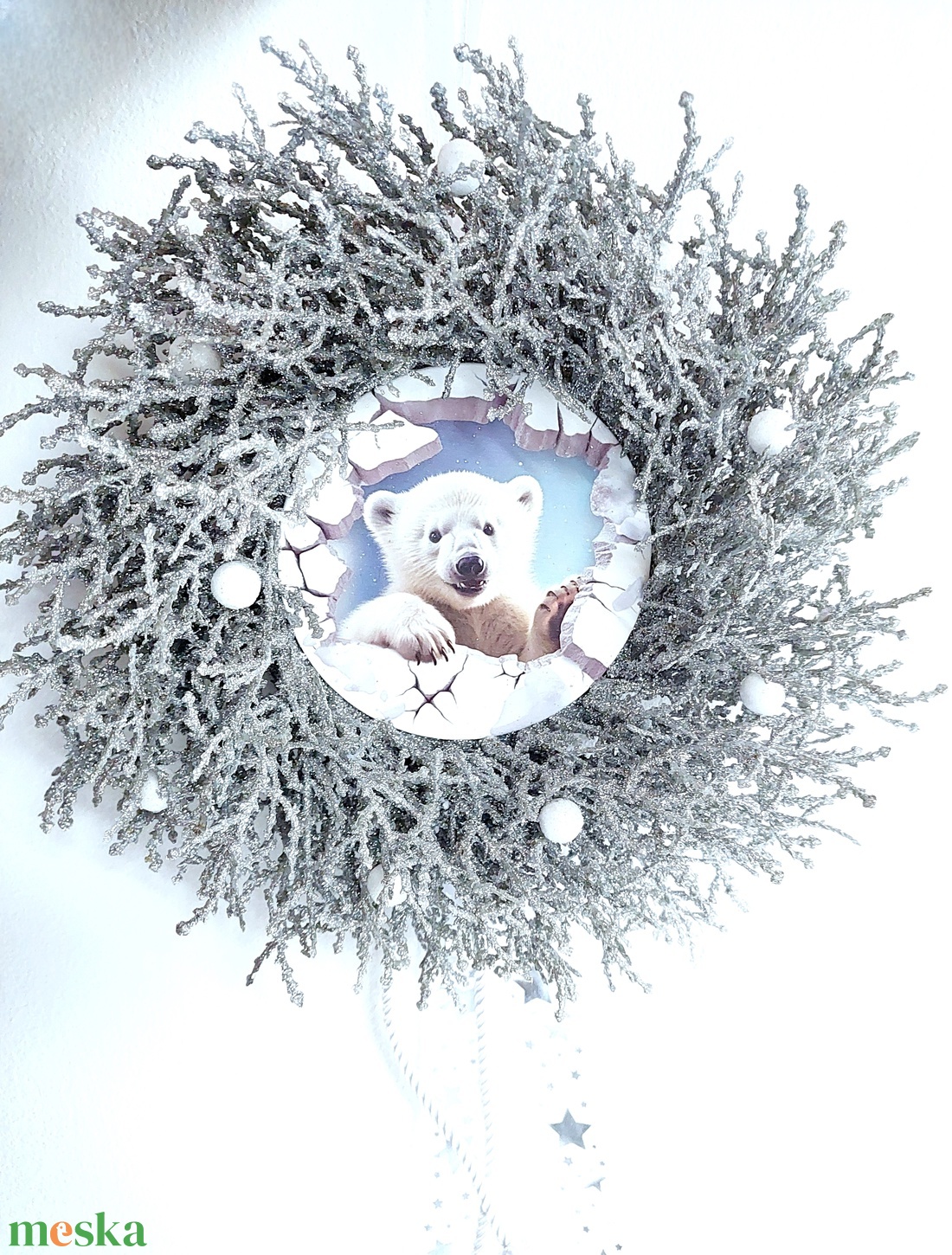 Ragyogó ezüst jegesmedvés adventi vendégváró ajtódísz   - karácsony - adventi díszek - adventi gyertyadíszek és koszorúdíszek - Meska.hu