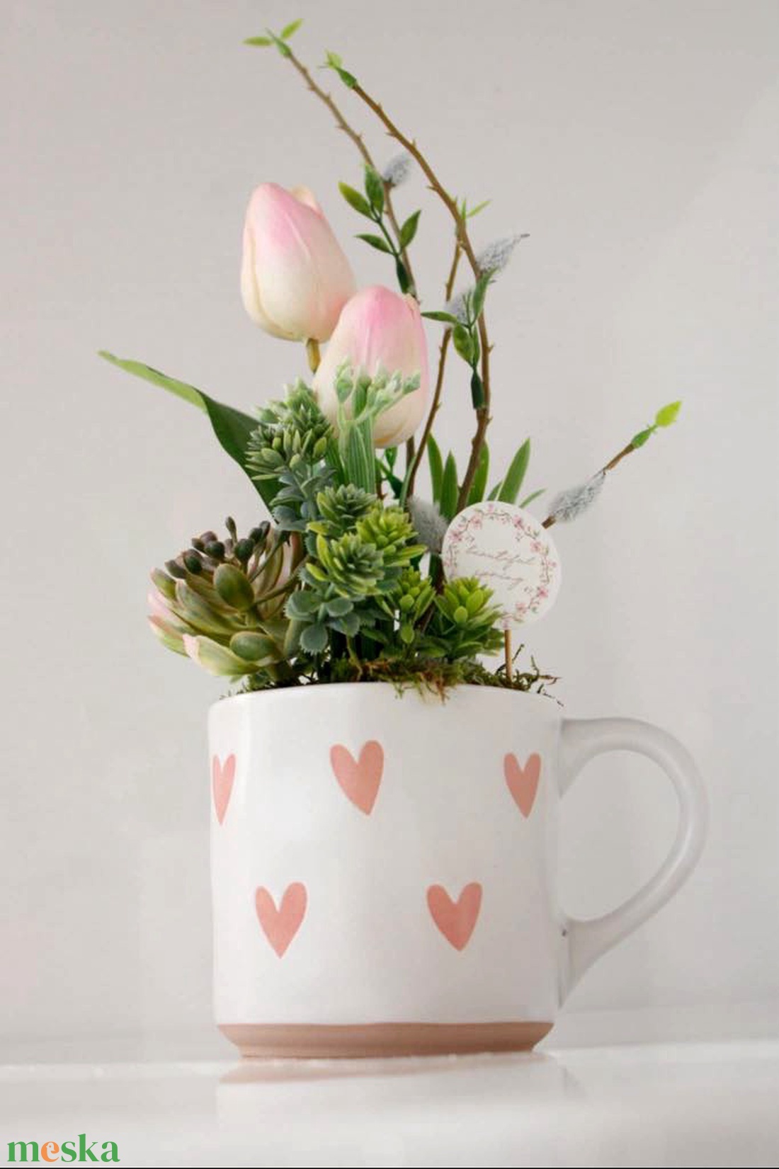 Tavaszi asztaldísz ajándékba akár Valentin-napra, ballagásra, születésnapra,  névnapra... - otthon & életmód - virágdekoráció - virágdíszek - asztali virágdísz - Meska.hu