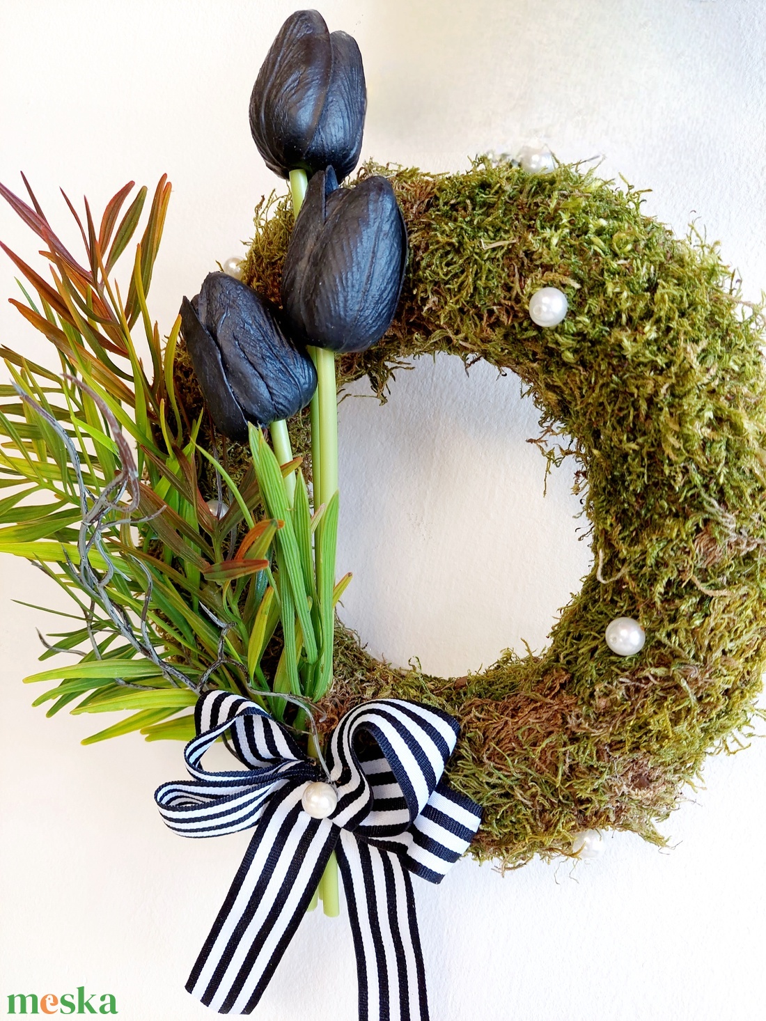 Koszorú temetőbe, sírdísz, temetői dísz, urnadísz, kegyeleti dísz - otthon & életmód - vallás - temetkezési tárgy - sírkoszorú, kegyeleti koszorú - Meska.hu