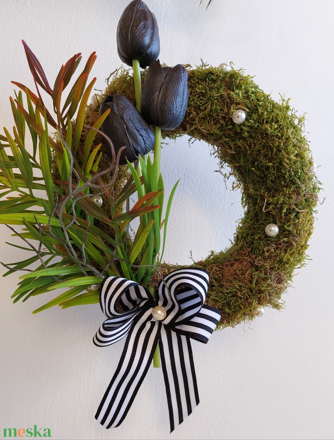 Koszorú temetőbe, sírdísz, temetői dísz, urnadísz, kegyeleti dísz - otthon & életmód - vallás - temetkezési tárgy - sírkoszorú, kegyeleti koszorú - Meska.hu