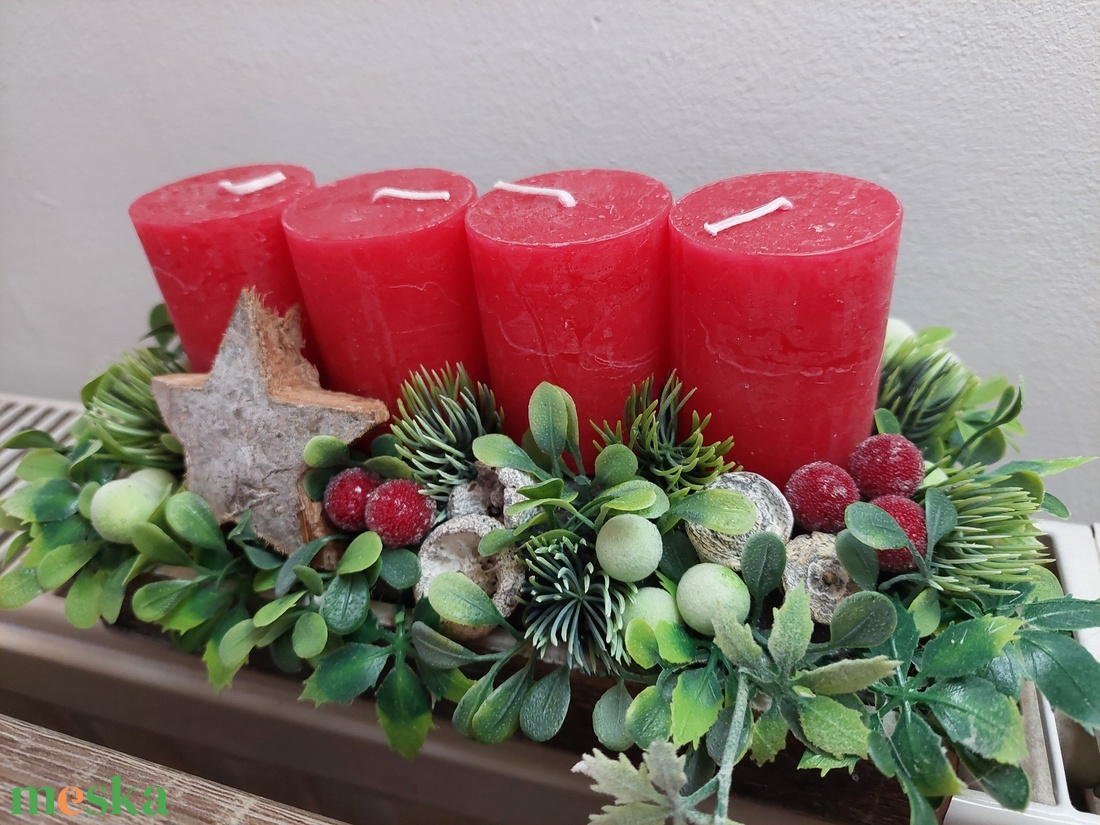 Adventi koszorú, asztaldísz termésekkel, 4 gyertyával - karácsony - adventi díszek - adventi gyertyadíszek és koszorúdíszek - Meska.hu