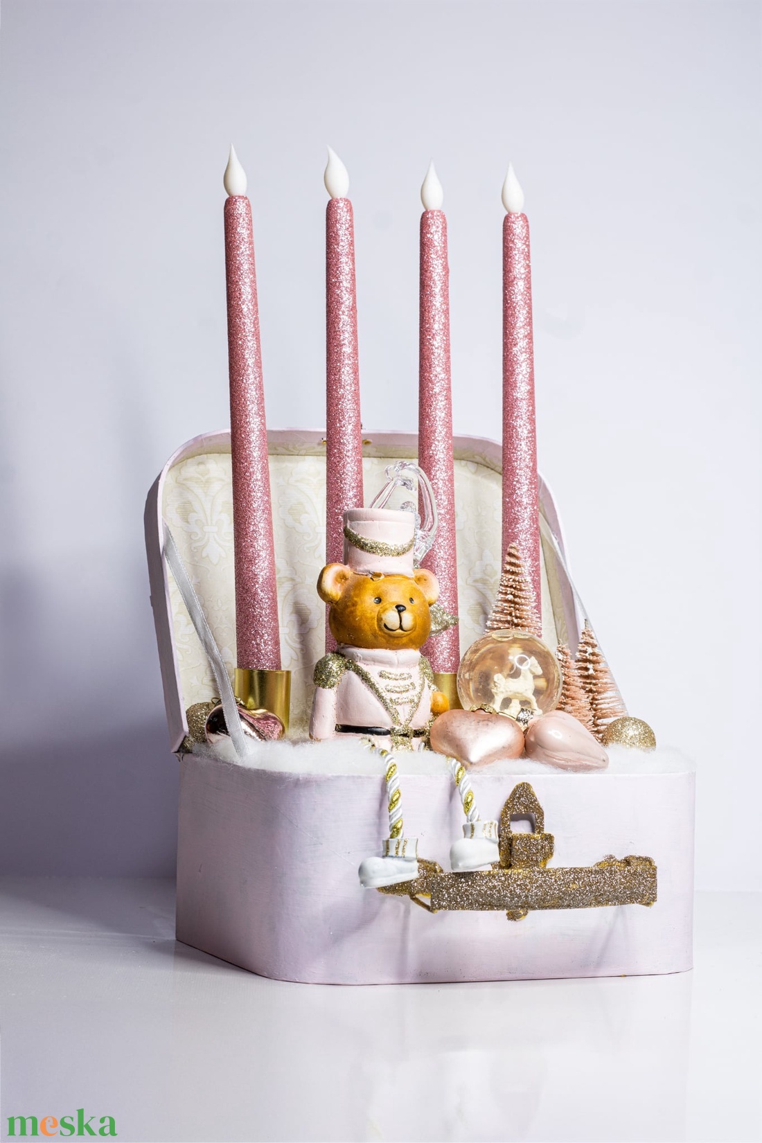 Adventi koszorú, 4 ledes gyertyával, csajos - karácsony - adventi díszek - adventi gyertyadíszek és koszorúdíszek - Meska.hu