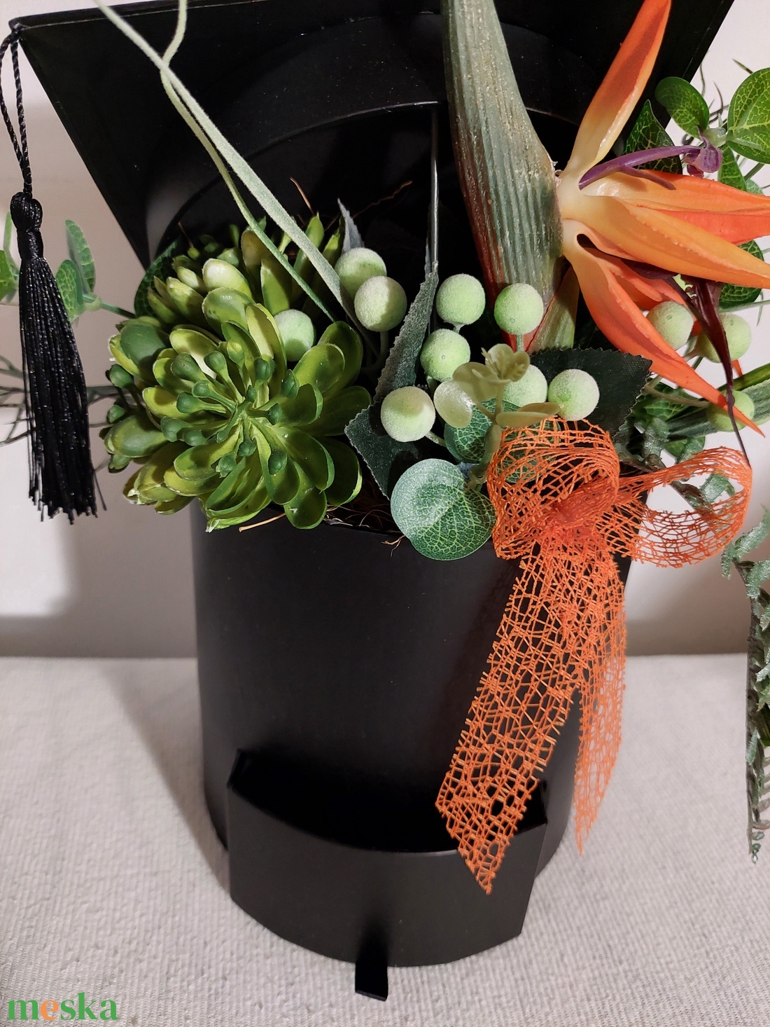 Ballagási ékszer-, pénzátadó fiókos, nagy virágbox fiúknak is - otthon & életmód - virágdekoráció - virágok - virágbox - Meska.hu