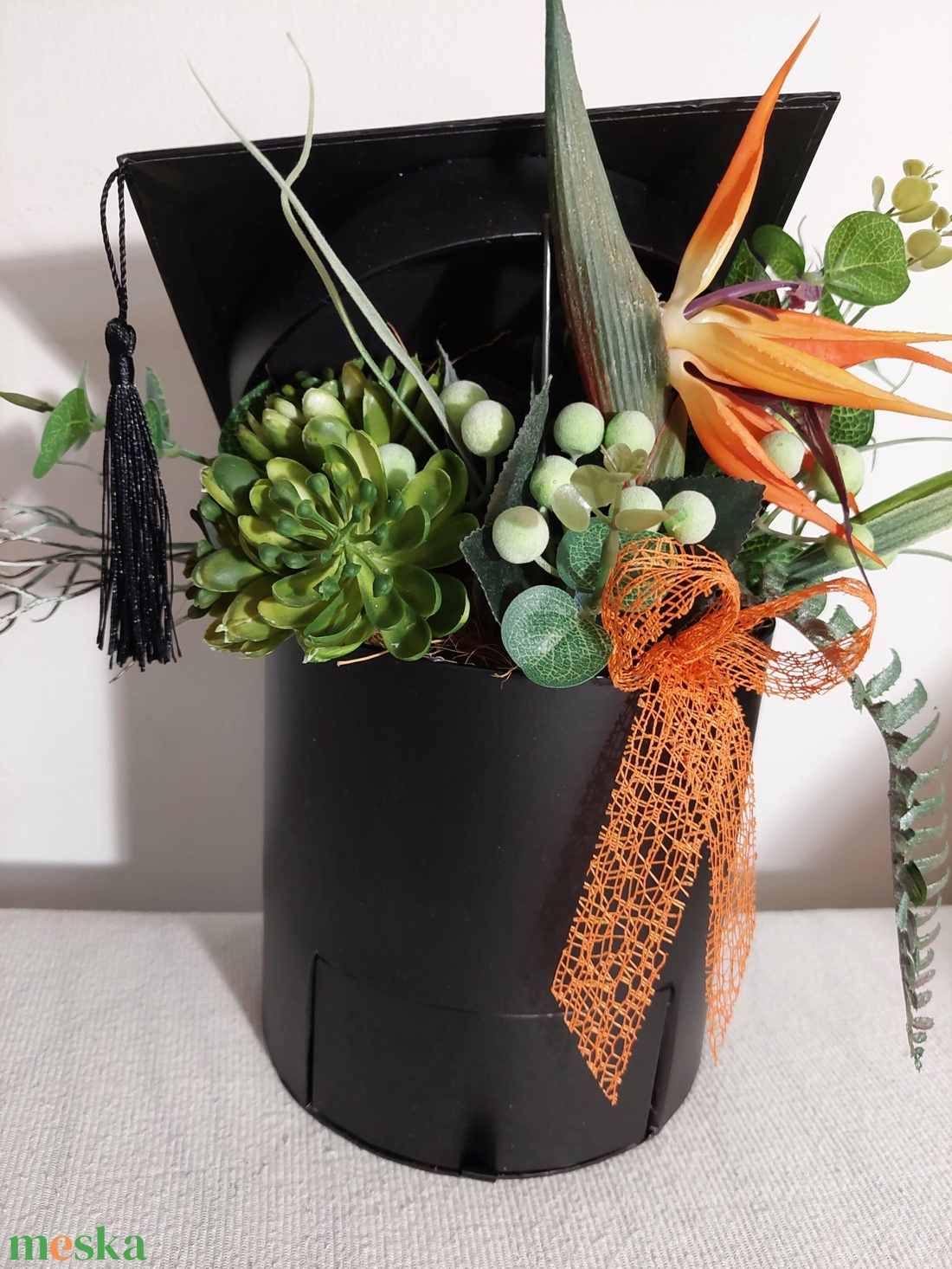 Ballagási ékszer-, pénzátadó fiókos, nagy virágbox fiúknak is - otthon & életmód - virágdekoráció - virágok - virágbox - Meska.hu