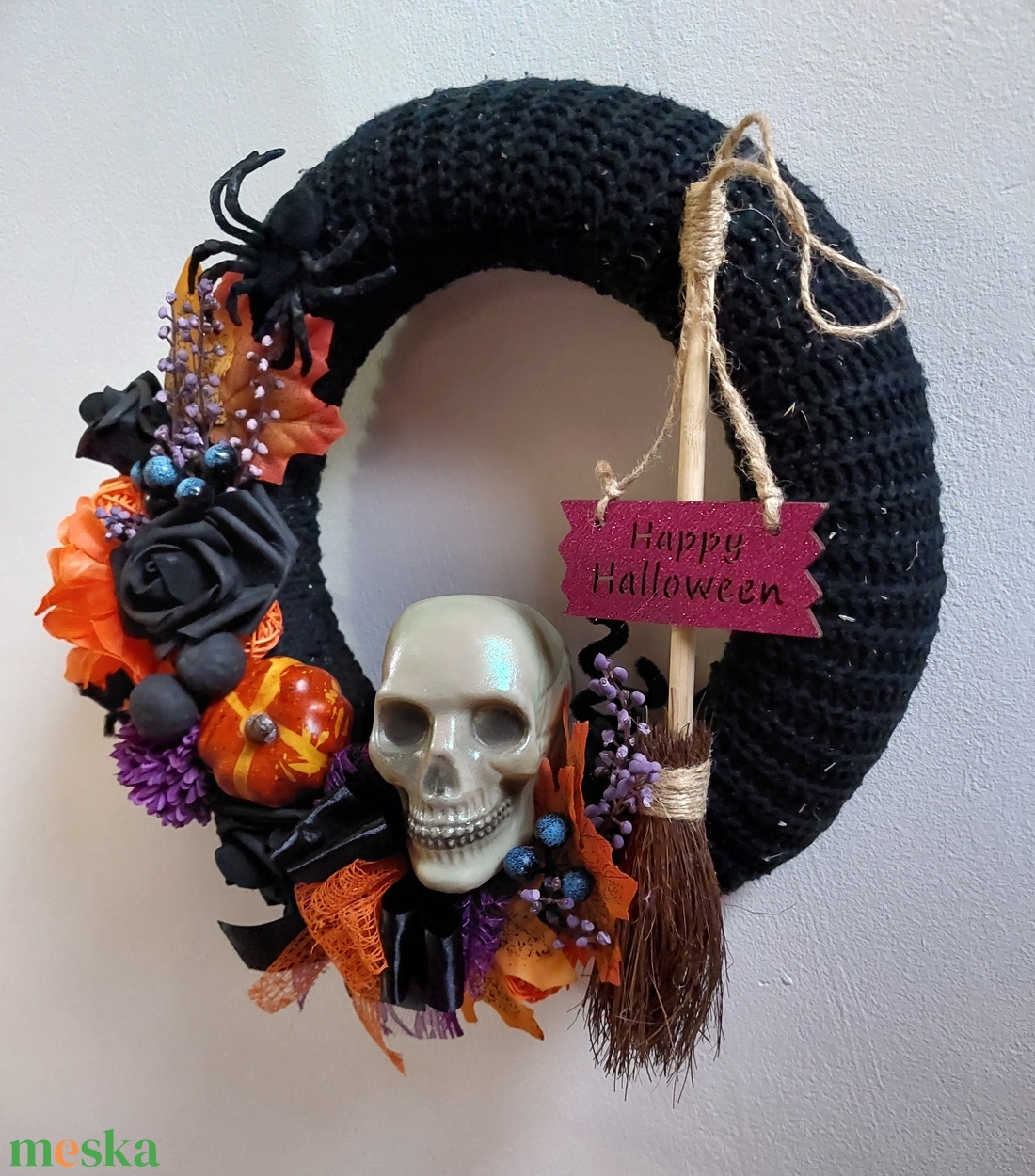 Közeledik... ne szalaszd el! Halloween kopogtató  - otthon & életmód - dekoráció - halloween - halloweeni ajtódíszek és ablakdíszek - Meska.hu