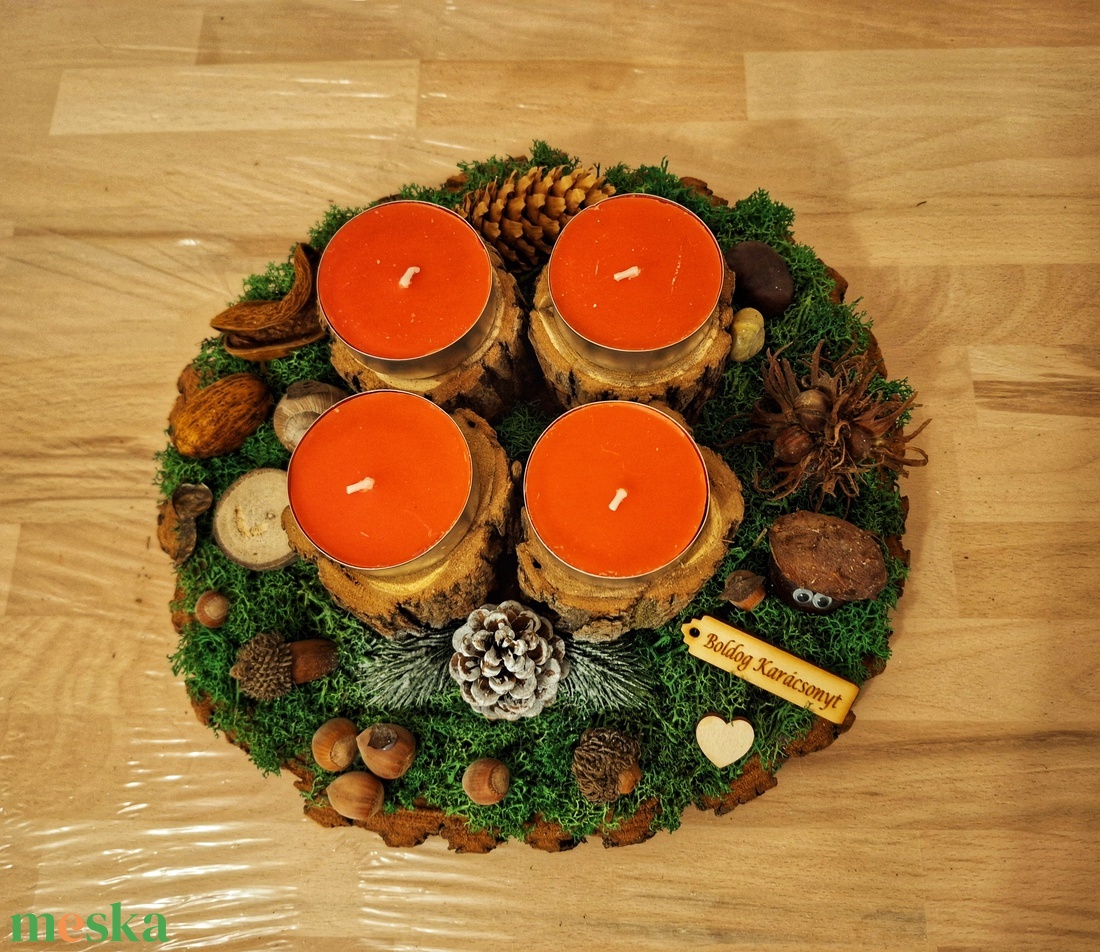 Erdei, természetes adventi koszorú,  erdei gyümölcs illatú mécsesekkel  - karácsony - adventi díszek - adventi koszorú - Meska.hu