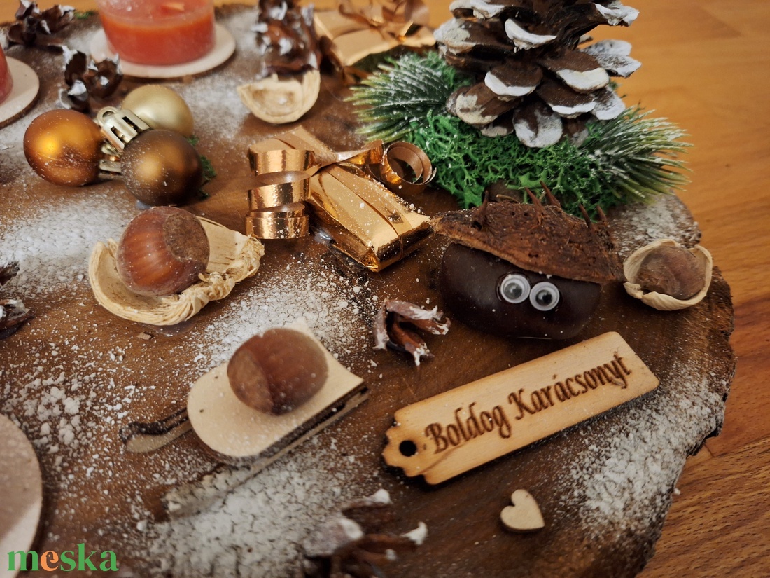 Adventi koszorú,  természetes adventi koszorú, lazúrozott fa alapon  - karácsony - adventi díszek - adventi koszorú - Meska.hu