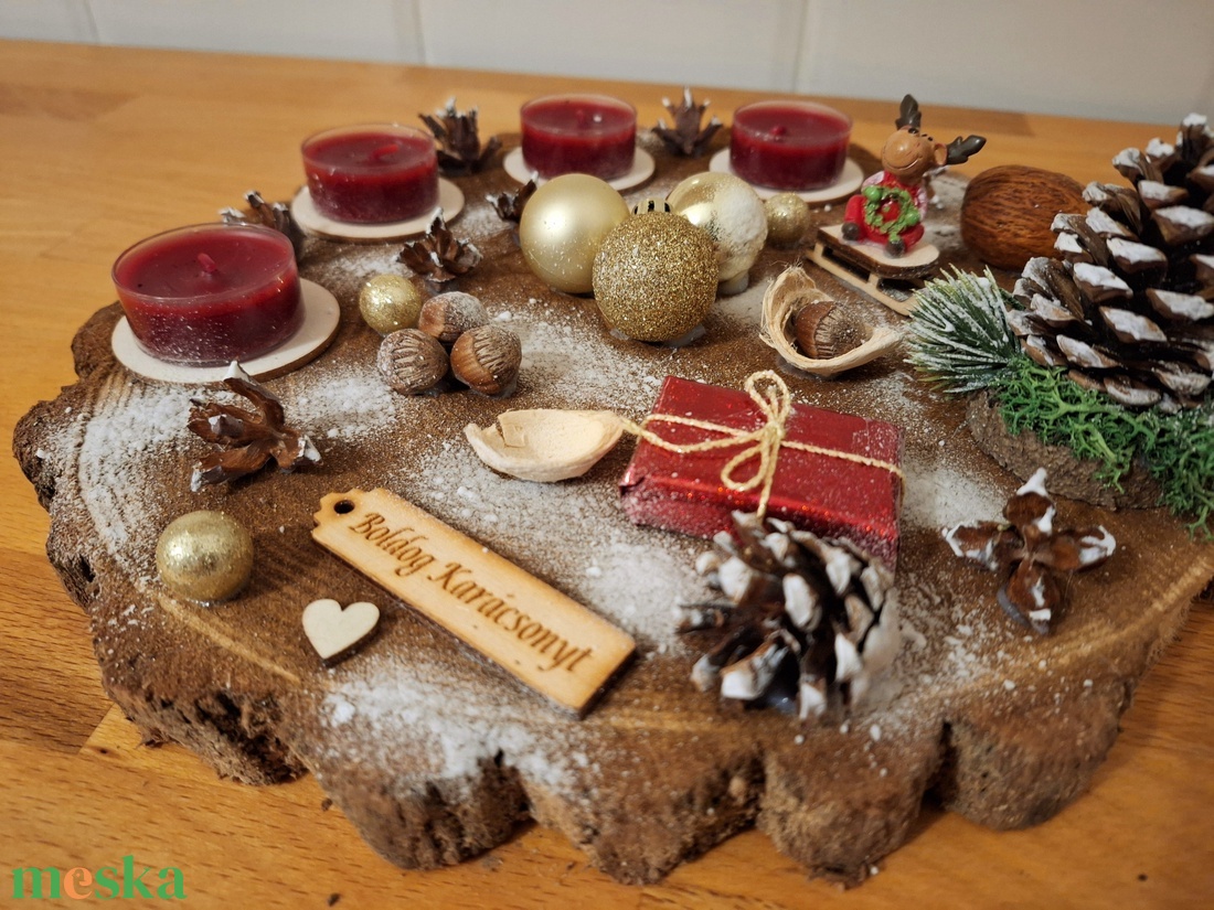 Adventi koszorú, pirított mandula illatú mécsesekkel,  rénszarvassal  - karácsony - adventi díszek - adventi koszorú - Meska.hu